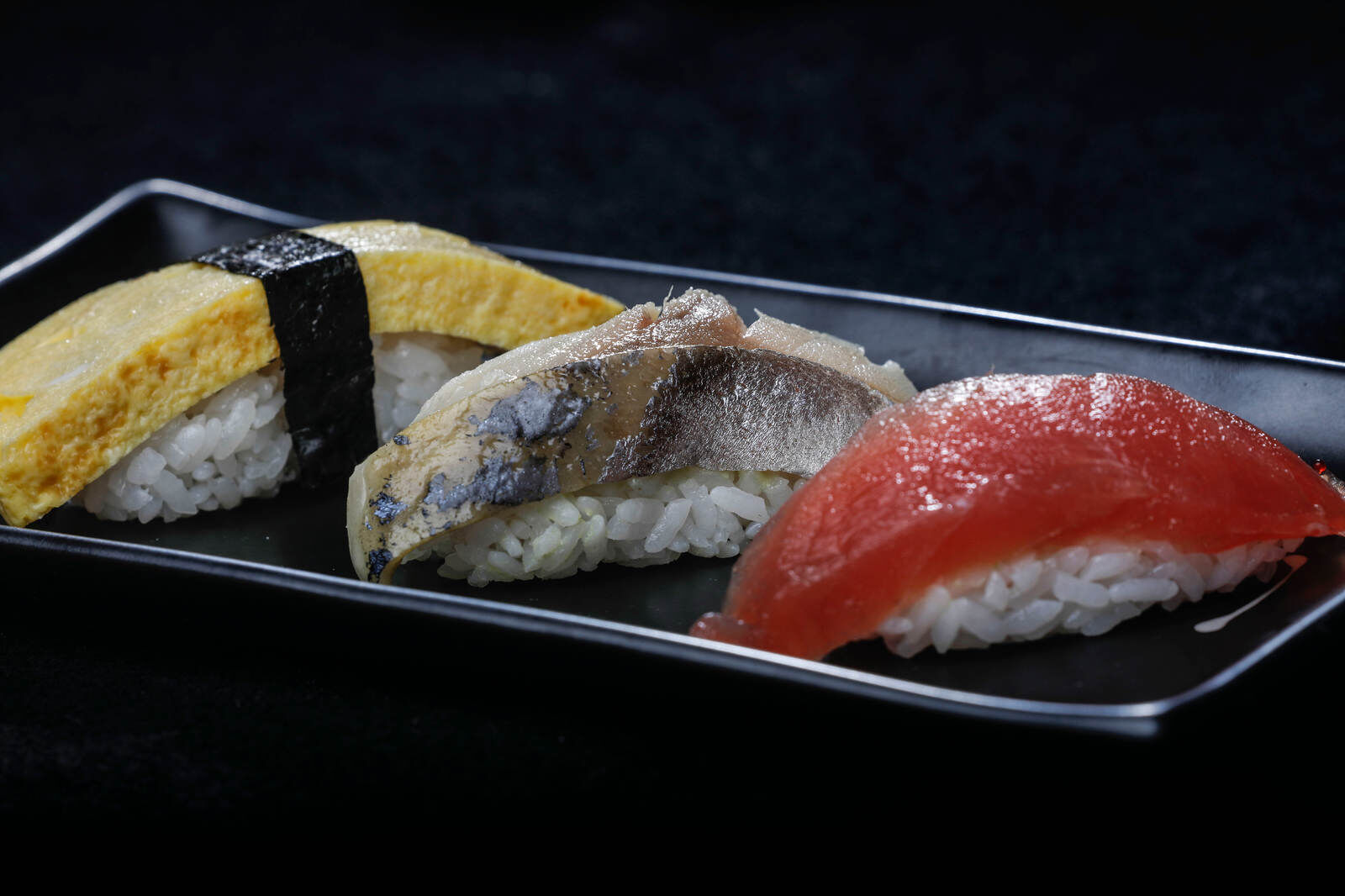 Sushi by the piece (copy) tamago, mackerel, tuna